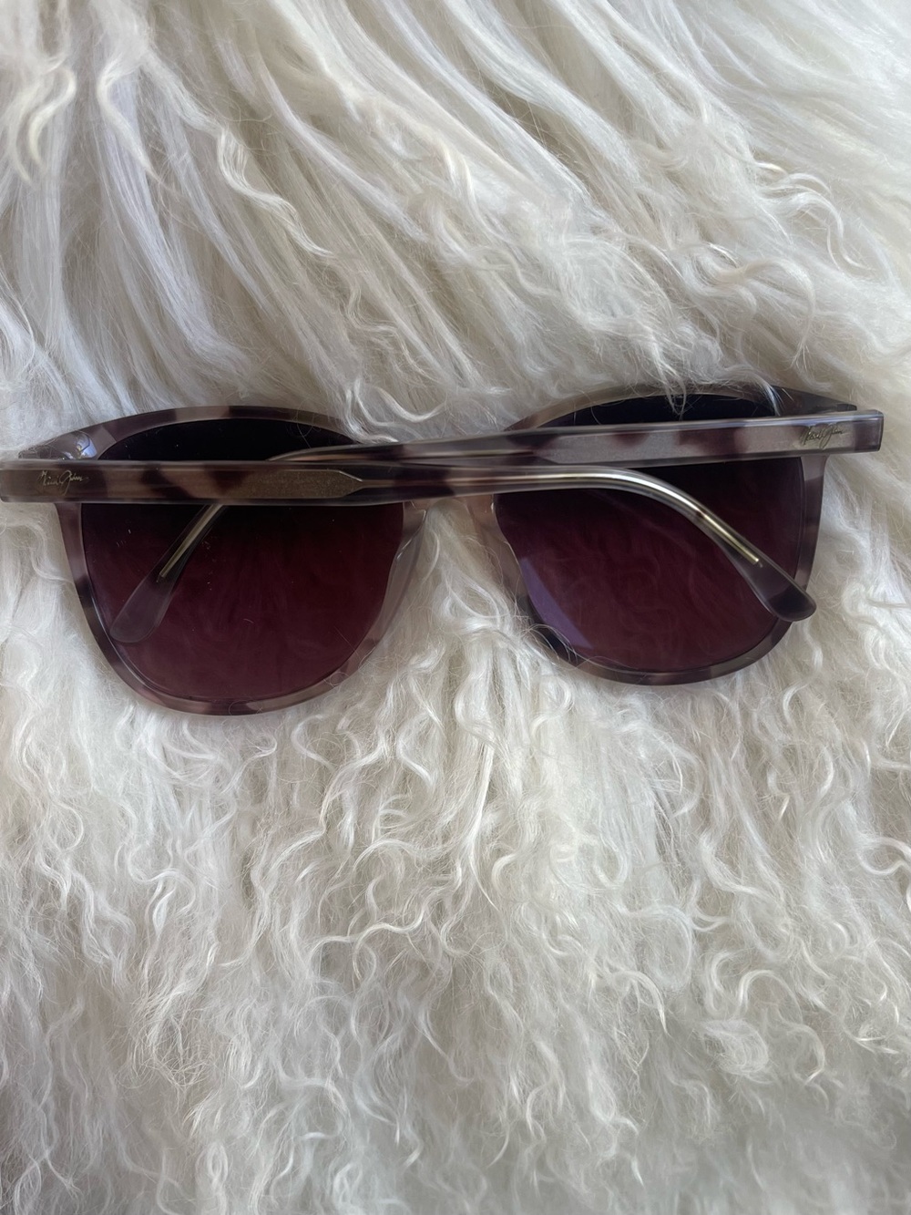 Maui Jim "Isola" MJ821-28E Oversized Cat Eye Tortoise Sunglasses, Retailed $346 - Picture 10 of 10